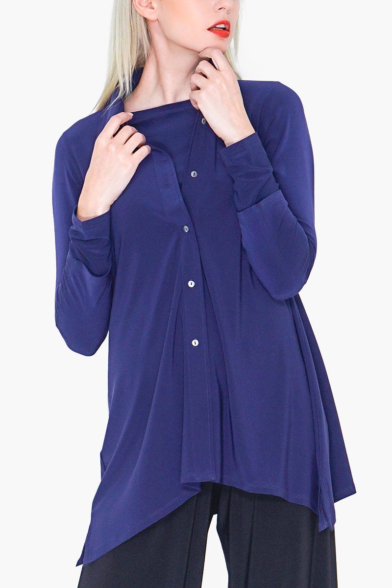 Women's navy blue button up travel shirt